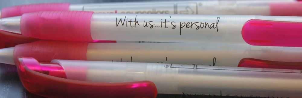 logo op pennen