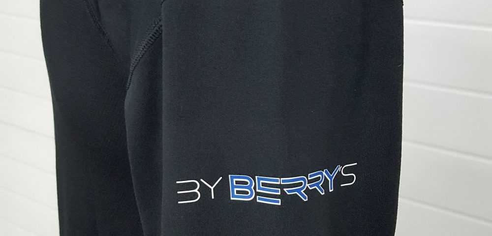 Textiel met logo van By Berry's
